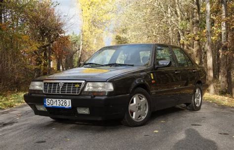 1990 Lancia Thema 8.32 VIN: ZLA83400000256470.